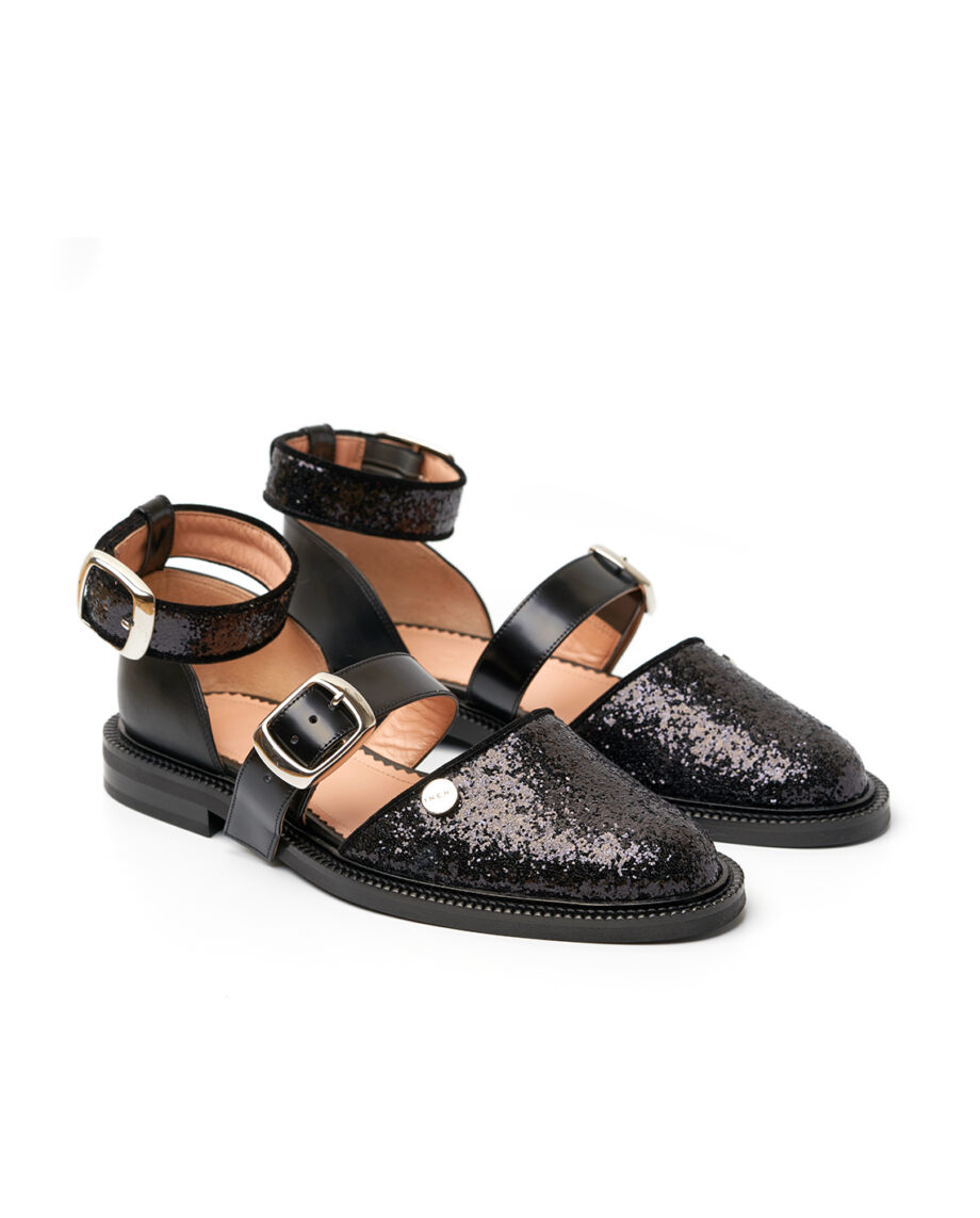 Black Shiny Closed Toe Sandals